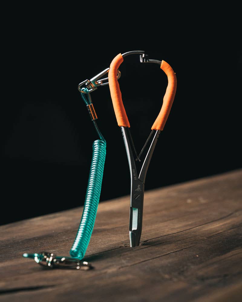 Dr. Slick Crossfire Scissor Clamp - 6"- Mitten Scissor Clamp - Half Smooth/Half Cross Hatch