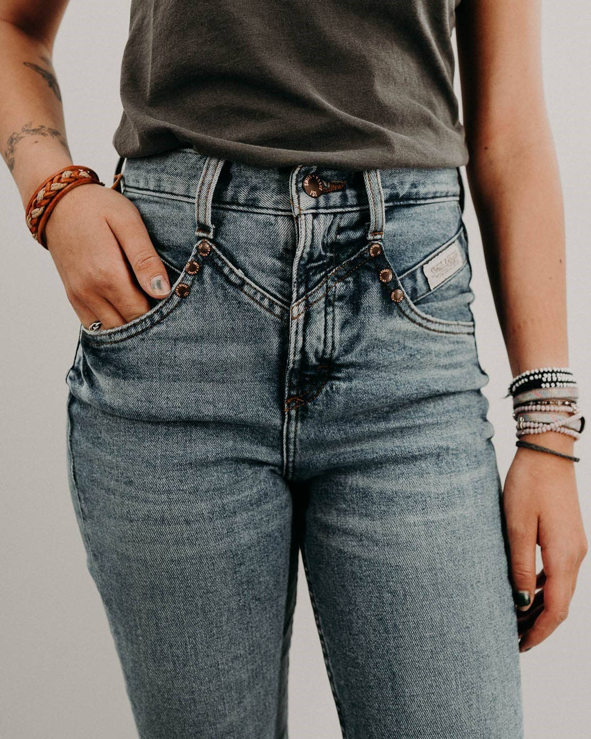 Smith + Rogue Women's No. 73 High Rise 