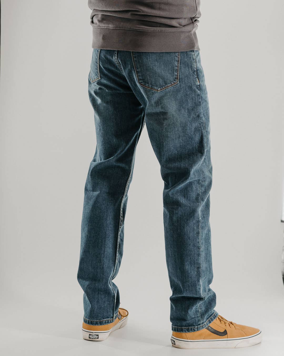 Smith + Rogue Men's No. 43 STR8 Denim