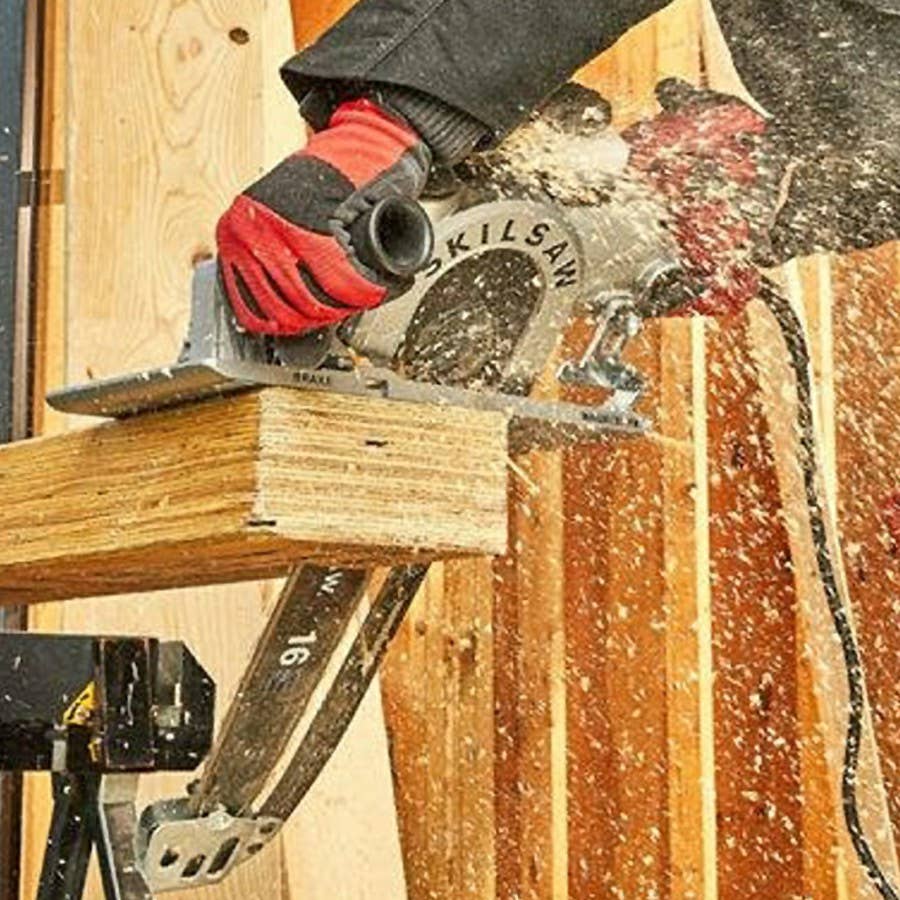 SKIL Worm Drive Carpentry Chainsaw