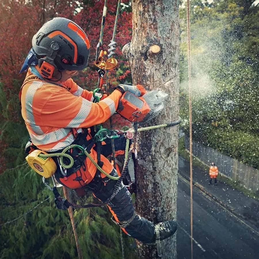 Husqvarna T540iXP Chainsaw with 14