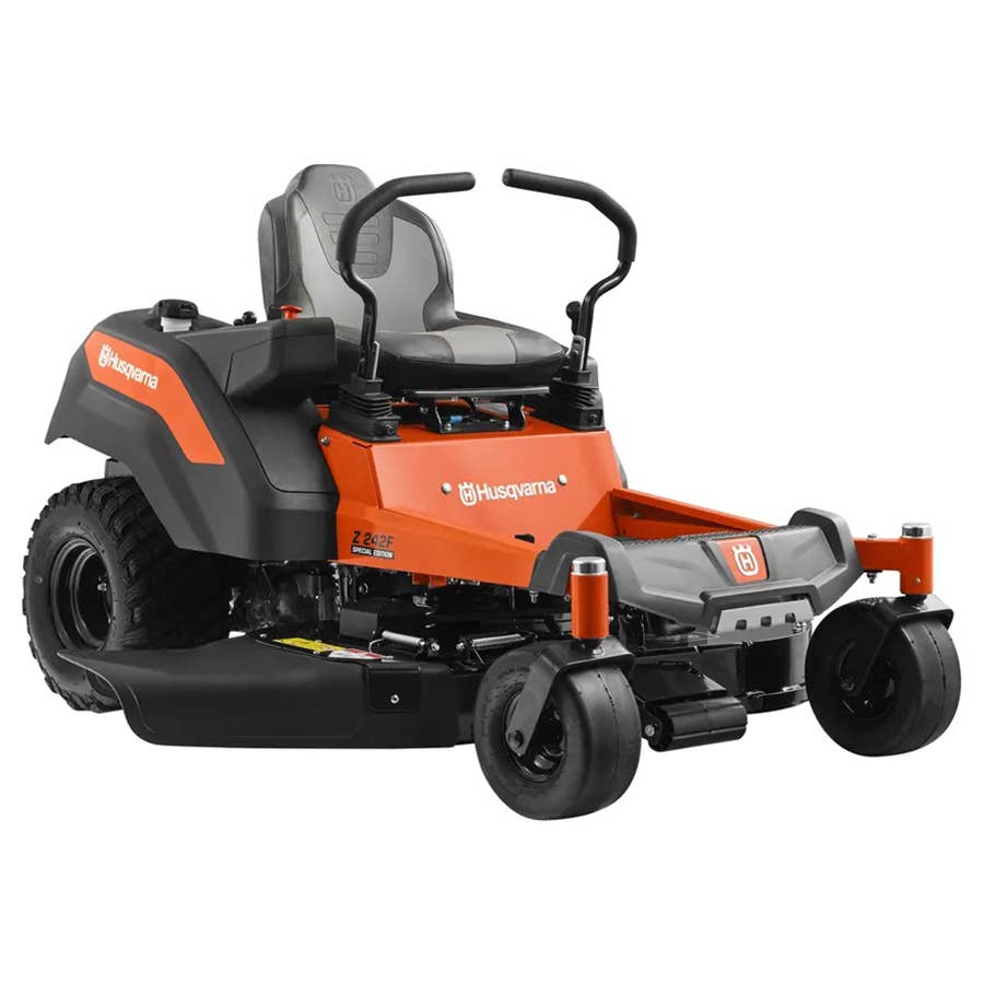 Husqvarna Xcite™ Z345 Zero Turn Mower