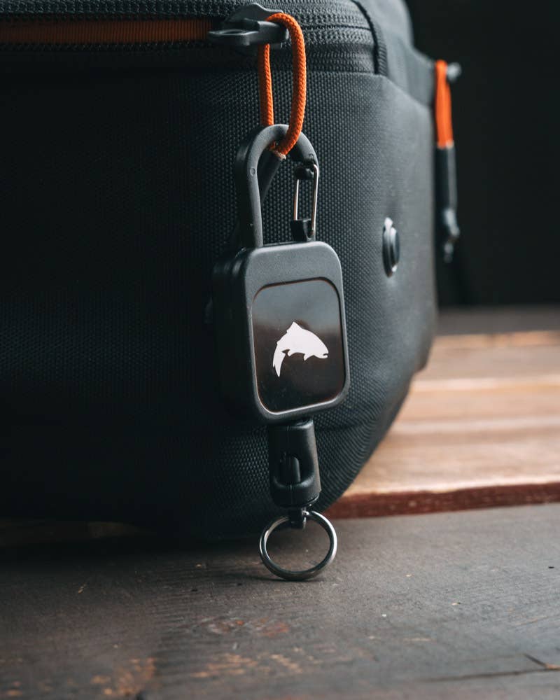 Simms Zinger Carabiner Attachment - Black
